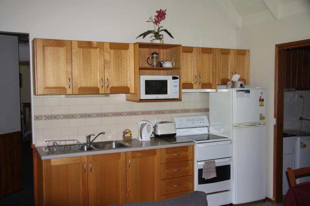 Shady Brook Cottages Harrietville Extérieur photo
